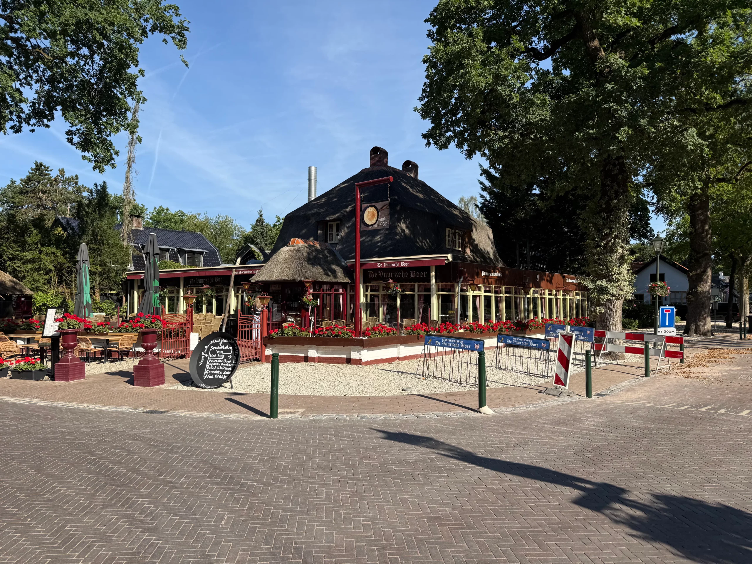 Pannenkoekenrestaurant De Vuursche Boer in Lage Vuursche